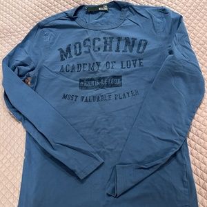 MOSCHINO ACADEMY OF LOVE LOGO  LONG SLEEVE TOP. ROYAL BLUE COLOR, SIZE M
